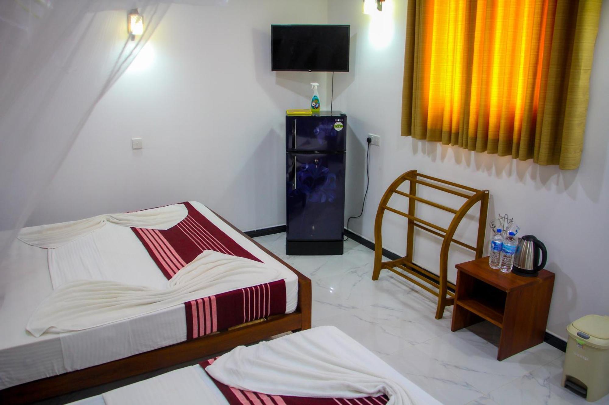 Habitación en casa particular Peacock Homestay Sigiriya